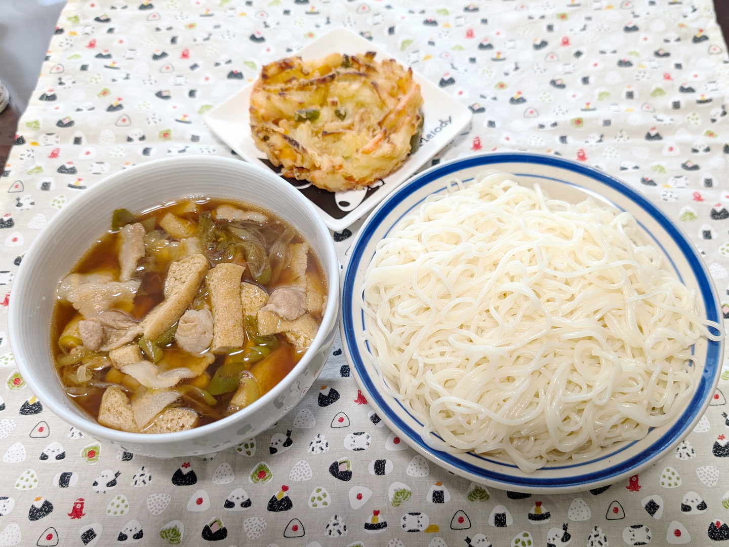 油揚げ入り肉汁そうめん